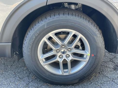 New 2026 Ford Explorer Active w/ Active Comfort Package RWD image 21