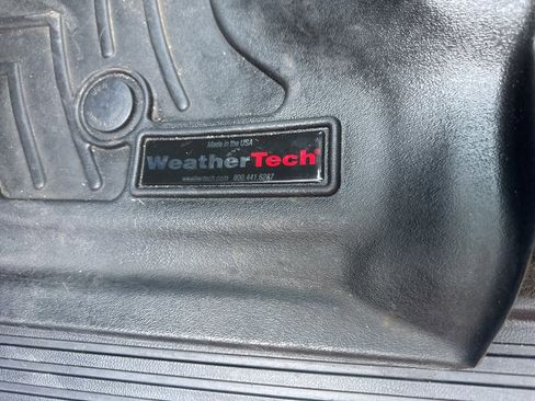 Used 2018 Chevrolet Silverado 1500 LT w/ All Star Edition image 32