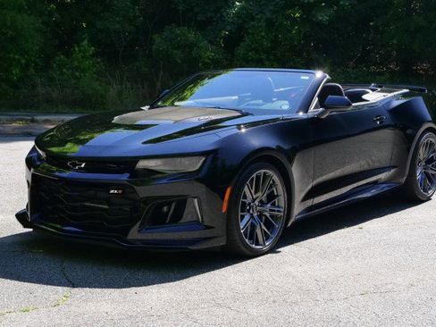 Used 2024 Chevrolet Camaro ZL1 RWD image 6