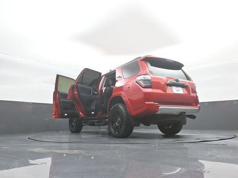 Used 2024 Toyota 4Runner TRD Off-Road Premium w/ Off Road Premium Plus Package AWD/4WD image 45
