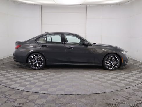 New 2026 BMW 330i Sedan w/ M Sport Package image 4