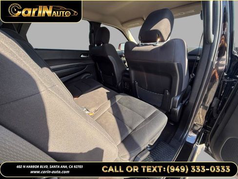 Used 2021 Dodge Durango SXT w/ 3rd Row Seating Group RWD image 18