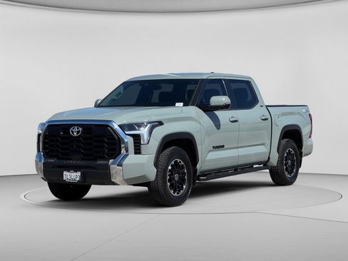Used 2022 Toyota Tundra SR5 w/ TRD Convenience Package RWD image 7