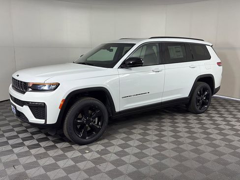 New 2026 Jeep Grand Cherokee L Limited w/ Limited Altitude Package image 1