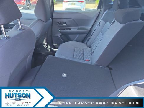 Used 2025 Nissan Kicks SV w/ Illumination Package FWD image 20