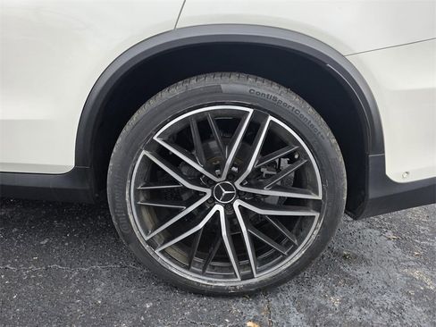 Used 2022 Mercedes-Benz GLC 43 AMG 4MATIC image 11