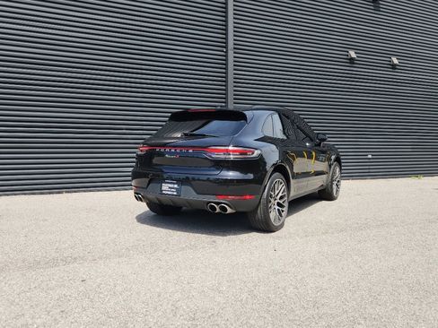 Certified 2021 Porsche Macan S AWD/4WD image 5