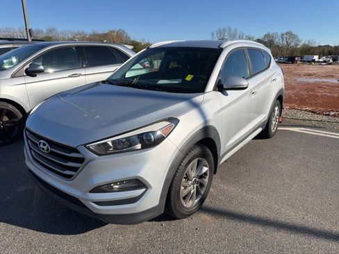 Used 2018 Hyundai Tucson SEL Plus image 1