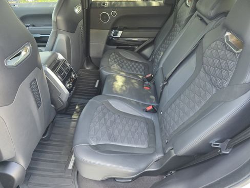 Certified 2022 Land Rover Range Rover Sport SVR AWD/4WD image 15