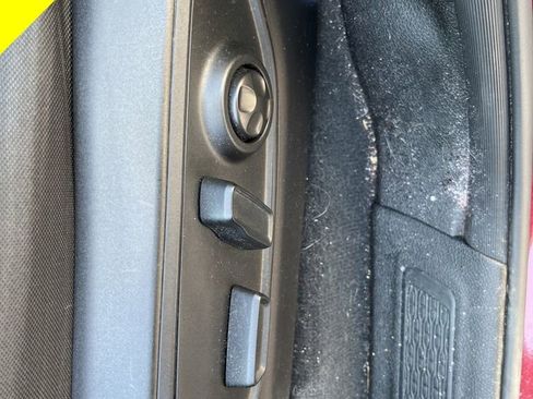 Used 2024 Jeep Grand Cherokee Laredo w/ Trailer Tow Package image 11