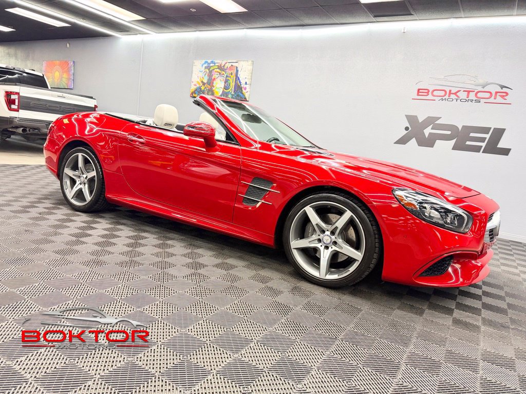 Used 2017 Mercedes-Benz SL 550 w/ Driver Assistance Package image 1