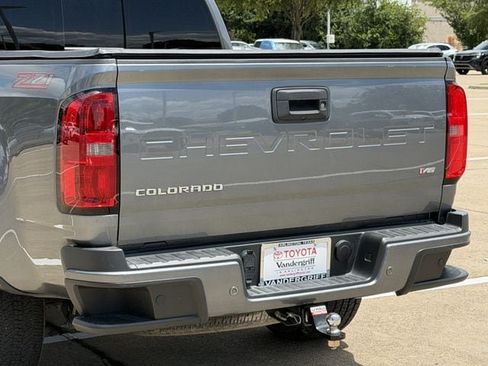 Used 2022 Chevrolet Colorado Z71 w/ Safety Package RWD image 6