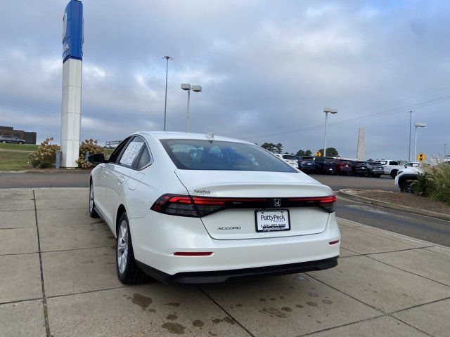 Used 2023 Honda Accord LX image 9