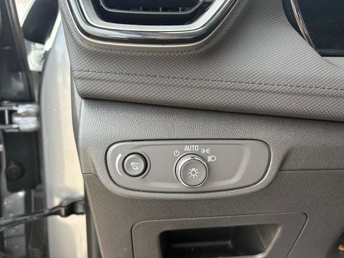 Used 2025 Chevrolet TrailBlazer LT image 26