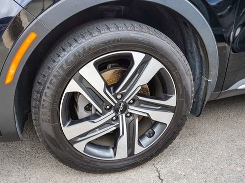 Used 2023 Kia Sorento EX AWD/4WD image 7