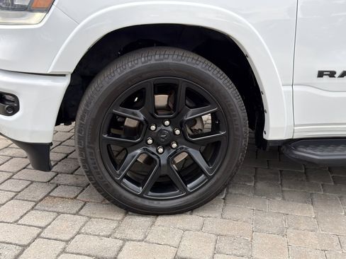 Used 2021 RAM 1500 Laramie image 13