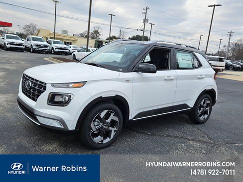 New 2026 Hyundai Venue SEL image 3