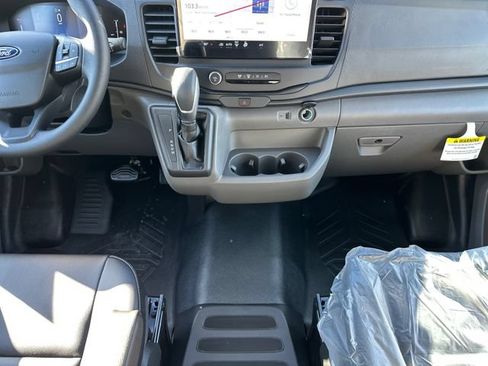 New 2026 Ford Transit 250 Low Roof RWD image 25