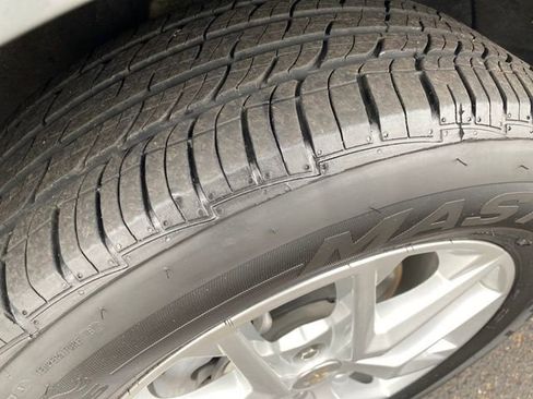 Certified 2024 Chevrolet Equinox LT image 22