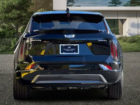 New 2026 Cadillac Optiq Sport 2 image 5
