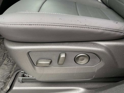 New 2026 GMC Hummer EV SUV image 9