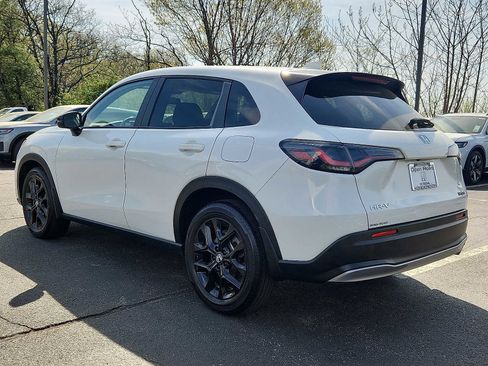 Used 2024 Honda HR-V Sport image 4