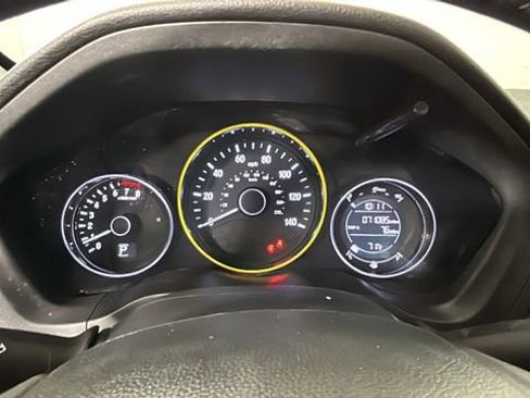 Used 2022 Honda HR-V Sport image 18