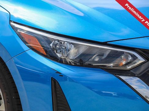 Used 2024 Nissan Sentra SV FWD image 4