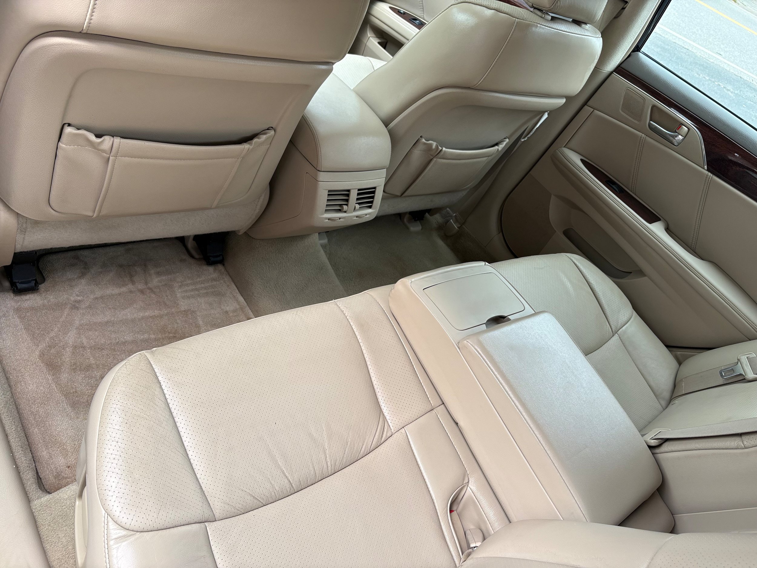 Used 2008 Toyota Avalon Limited FWD image 19