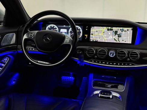 Used 2015 Mercedes-Benz S 550 Sedan image 28