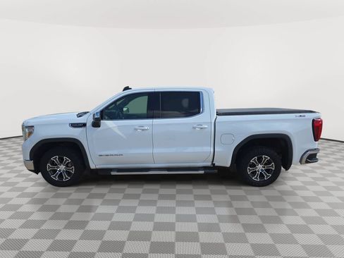 Used 2020 GMC Sierra 1500 SLE w/ SLE Value Package AWD/4WD image 4