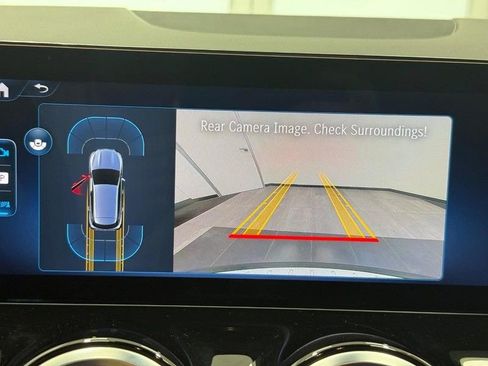 Certified 2025 Mercedes-Benz GLA 250 4MATIC image 17