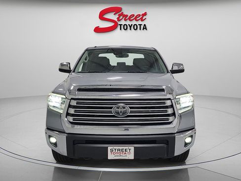 Used 2018 Toyota Tundra Limited w/ Limited Premium Package AWD/4WD image 6