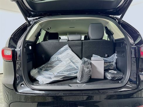 New 2026 MAZDA CX-90 3.3 Turbo w/ Select Package image 16