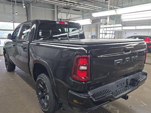 Used 2025 RAM 1500 Big Horn AWD/4WD image 6