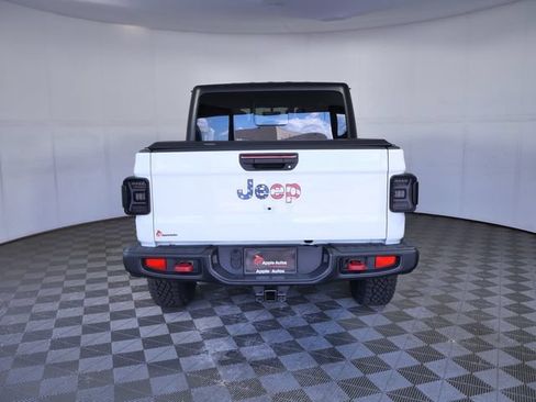 Used 2020 Jeep Gladiator Rubicon AWD/4WD image 7