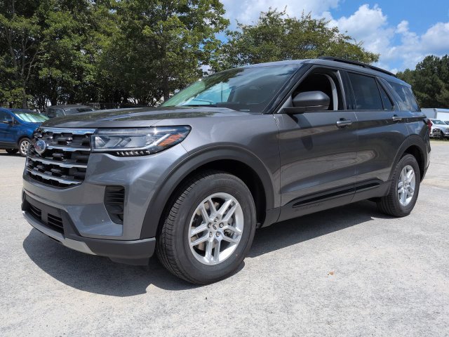 New 2026 Ford Explorer Active RWD image 7