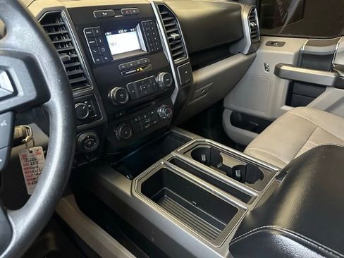 Used 2018 Ford F150 XLT w/ Trailer Tow Package AWD/4WD image 30