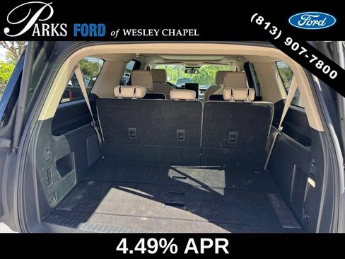 Used 2023 Ford Expedition Max Platinum AWD/4WD image 6