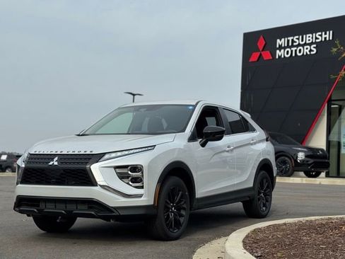 New 2026 Mitsubishi Eclipse Cross LE AWD/4WD image 7