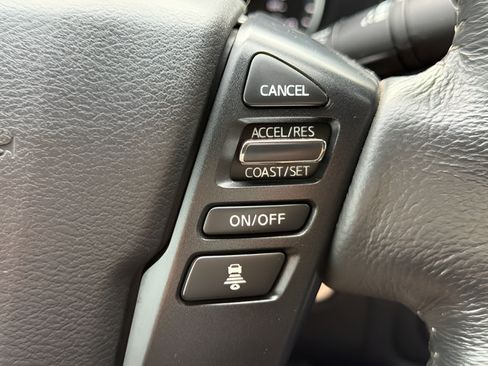 Used 2022 Nissan Frontier SV RWD image 28