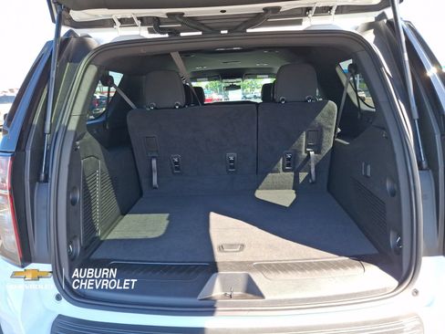 Certified 2022 Chevrolet Suburban LS AWD/4WD image 19
