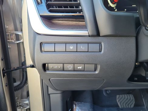 New 2026 Nissan Rogue Platinum image 21