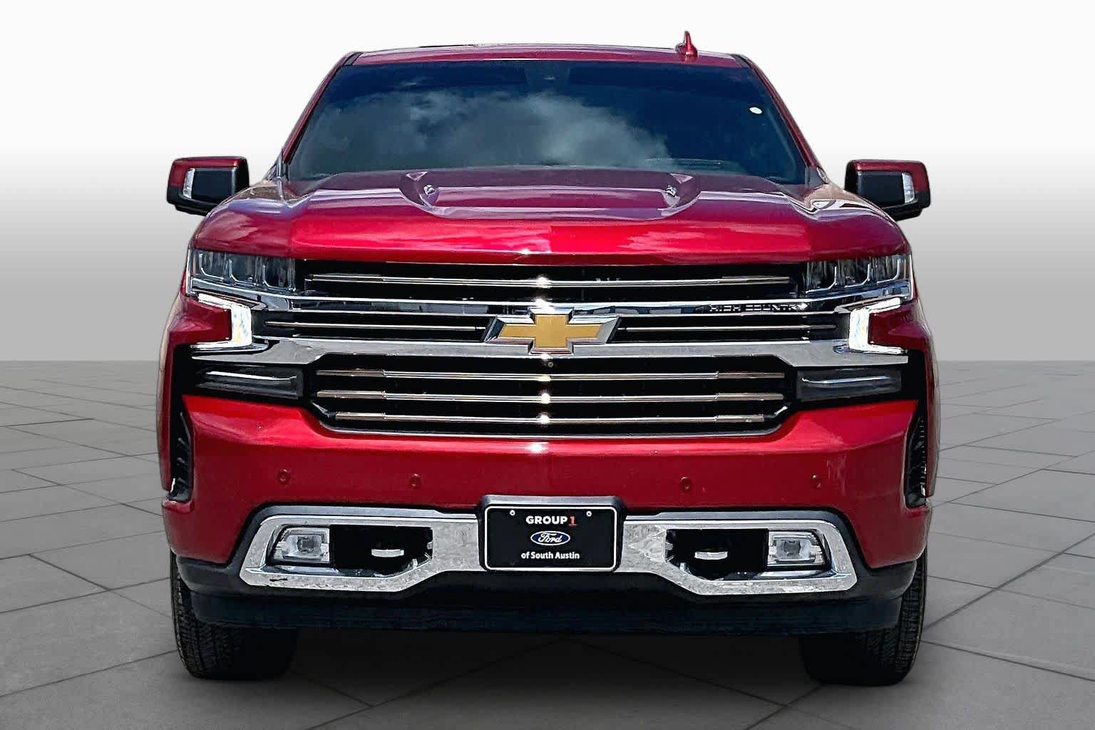 Used 2021 Chevrolet Silverado 1500 High Country w/ Technology Package AWD/4WD image 3