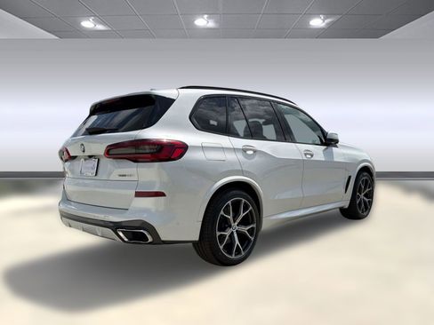 Used 2019 BMW X5 xDrive40i w/ M Sport Package image 9