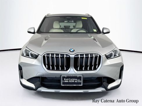 Used 2023 BMW X1 xDrive28i w/ Convenience Package AWD/4WD image 2