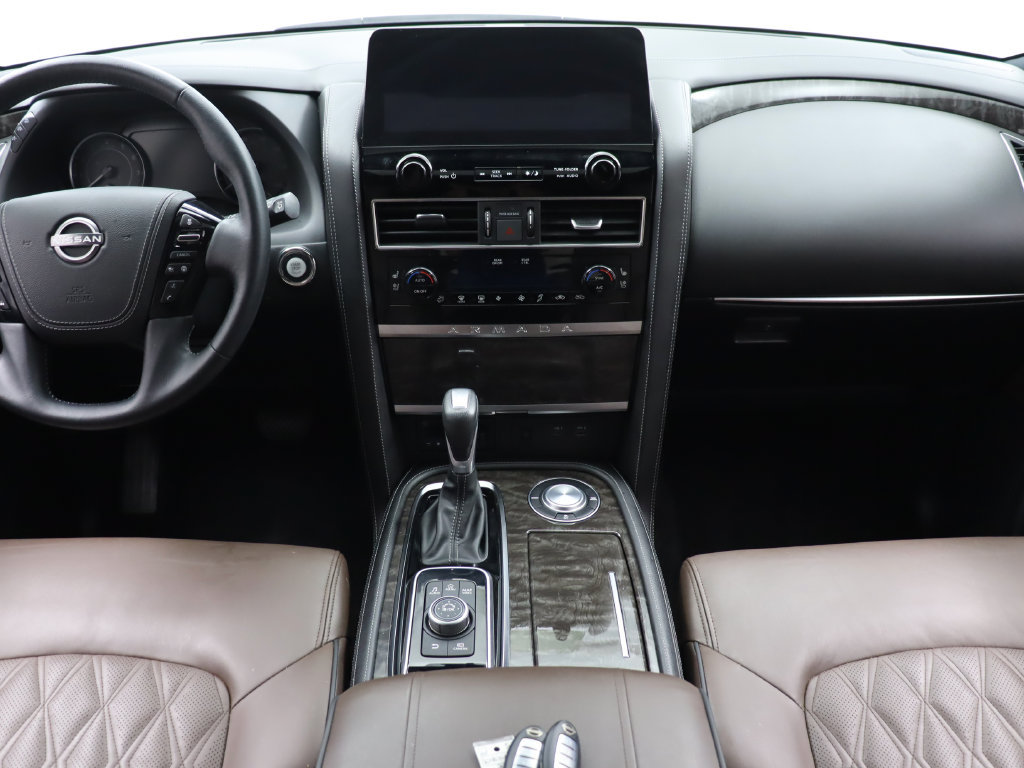 Used 2024 Nissan Armada Platinum w/ Captain's Chairs Package RWD image 18