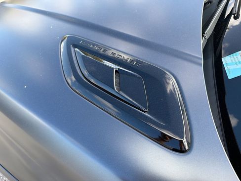 Used 2020 Land Rover Range Rover Sport SVR image 48