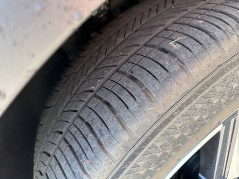 Used 2025 Hyundai Santa Fe Limited image 10