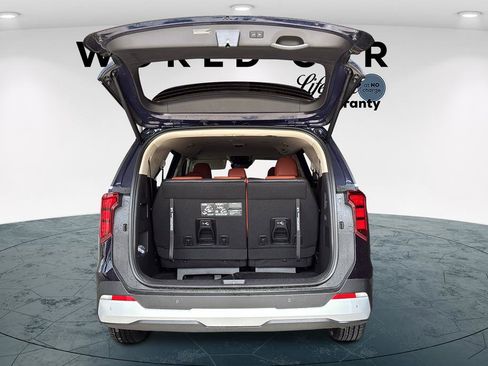 New 2026 Kia Carnival EX FWD image 18
